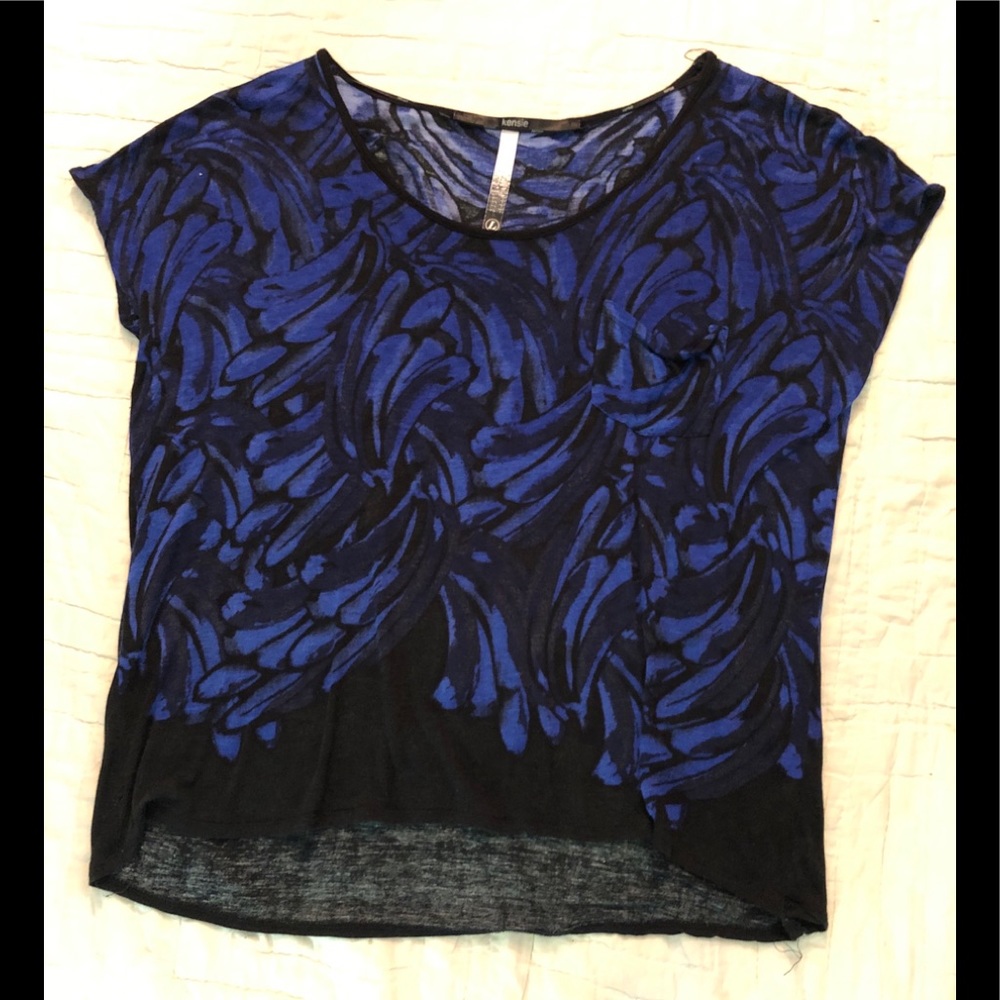 Kinsie L black/blue tiger striped short sleeve